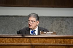 Senator Joe Manchin - człowiek, od którego decyzji zależy polityka w Waszyngtonie