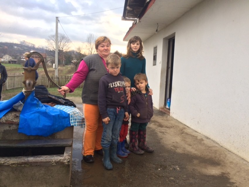 Mirsada Stojaković sa decom