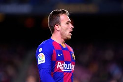 Piłkarz Barcelony prowadził Ferrari po alkoholu. Była i stłuczka...