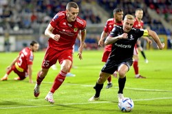 Pogoń lepsza od Miedzi. Sześć bramek w Legnicy [WIDEO]