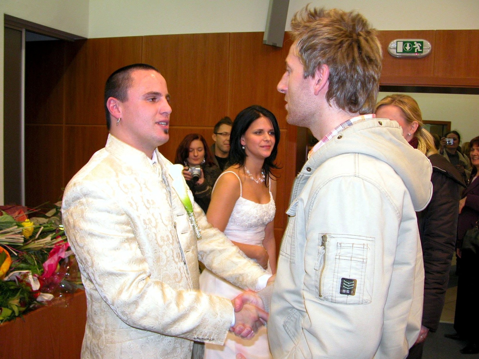 Robo Mikla si v 2006 povedal svoje "áno"  so svojou priateľkou Majkou Legatovou.