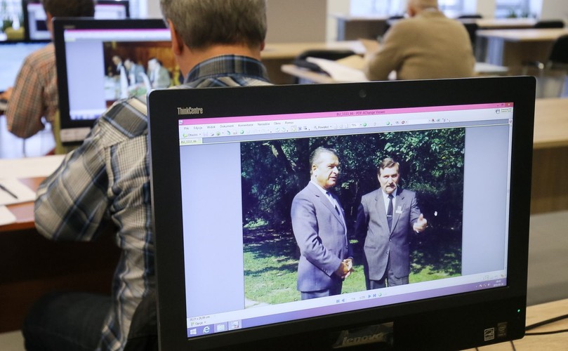 FOTOGRAFIE Z SZAFY KISZCZAKA