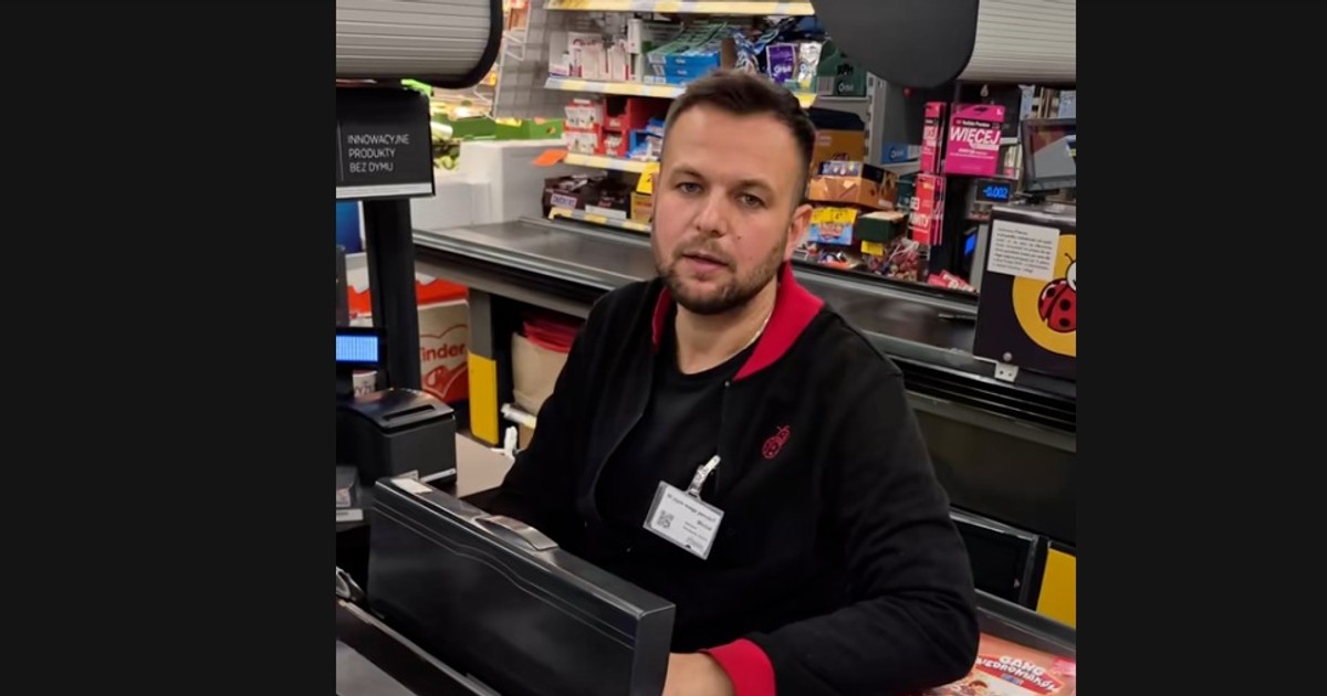 Kasjer z Biedronki pokazał, co klientka wyprawia przy płaceniu. "Biznesmenka"