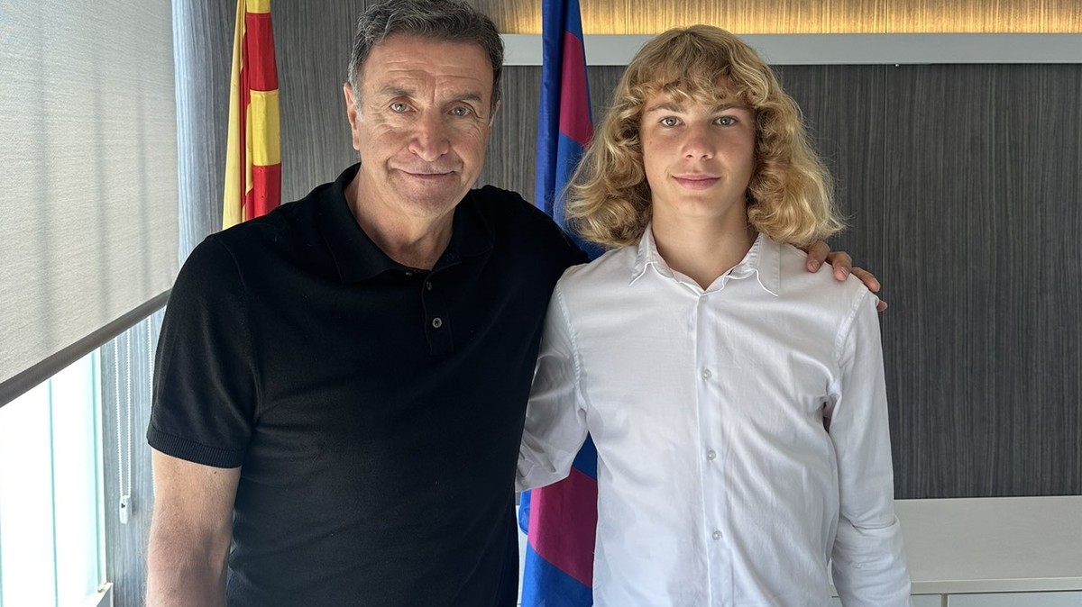Polak podpisał kontrakt z FC Barcelona. "Dziękujemy za zaufanie"