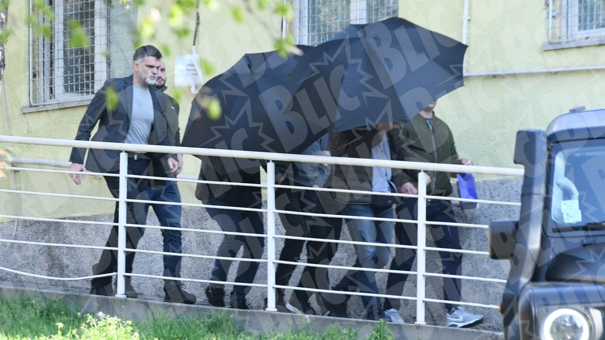 Dečak Ubica izlazi iz bolnice