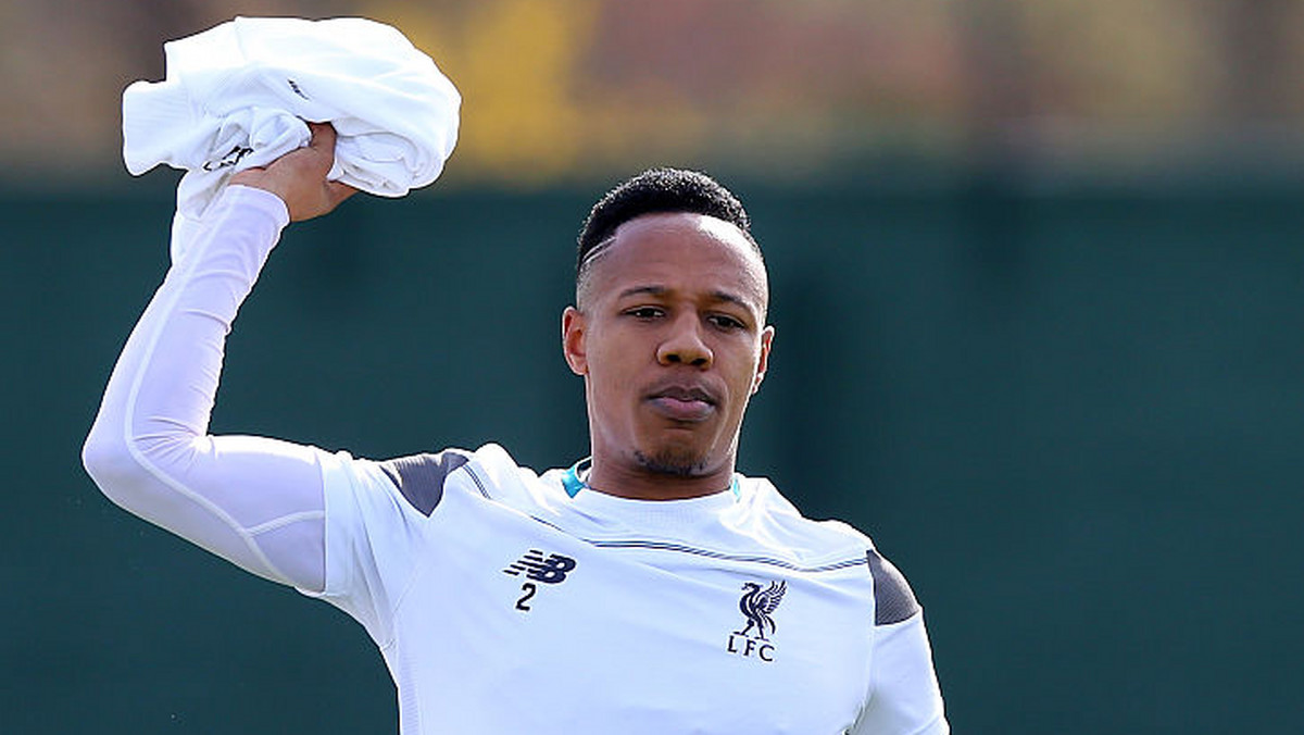 Piłkarz Liverpool F.C Nathaniel Clyne jest przerażony wyciekiem do sieci sekstaśmy z jego udziałem. Zgłosił sprawę na policję, która ma się zająć zbadaniem tego, kto jest odpowiedzialny za to, że miłosne igraszki angielskiego obrońcy znalazły się w internecie.