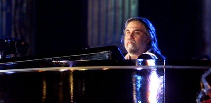 Vangelis nie żyje. Niestety, pogłoski o jego śmierci okazały się prawdą