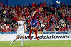 Raków nie potknął się na Puszczy. Beniaminek znów przegrał na wyjeździe [WIDEO]