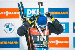 PŚ w biathlonie: Triumf Samuelssona w biegu na dochodzenie