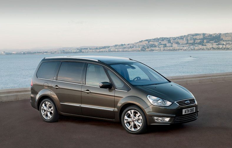 Ford S-Max i Galaxy 2010: facelifting, diody i EcoBoost