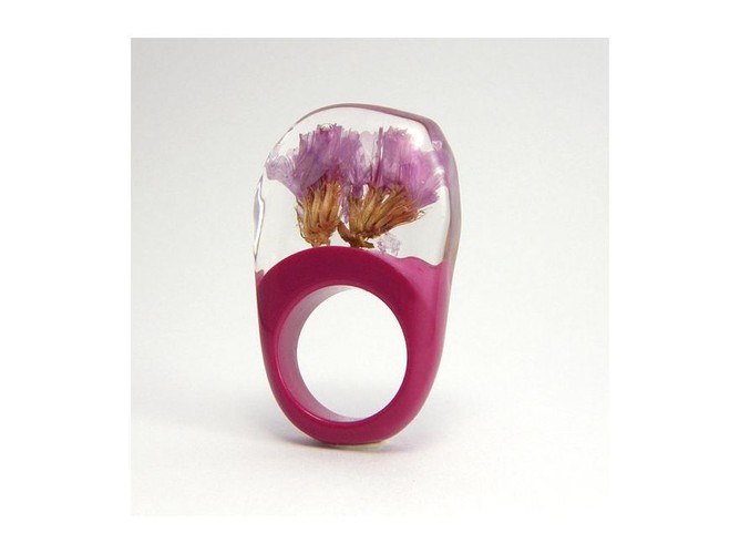 Zatrzymaj lato na dłużej! Roślinna biżuteria Sylwii Całus