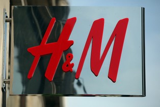 Chiny atakują H&M za rezygnację z bawełny z Sinciangu