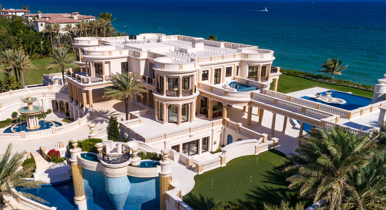 Playa Vista Isle is a mansion in Florida that was inspired by the Palace of Versailles.