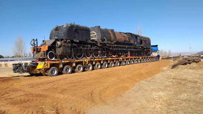Transport lokomotywy GMAM Garratt