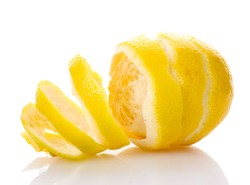 Nie wyrzucaj skórki! Jest bardzo zdrowa