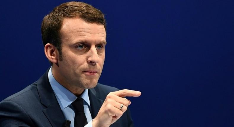 Pro-Europe French presidential candidate Emmanuel Macron has accused Moscow of being behind a flurry of cyberattacks on his campaign website and email servers