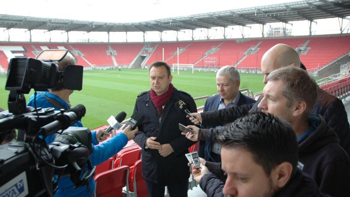 Miasto znalazło się na liście, która została zgłoszona do UEFA. O to, by zorganizować Mistrzostwa, poza Polską, rywalizują także Indie i Peru.