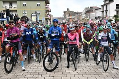 Pierwszy przypadek COVID-19 na Giro d'Italia. Clement Russo wycofany z wyścigu