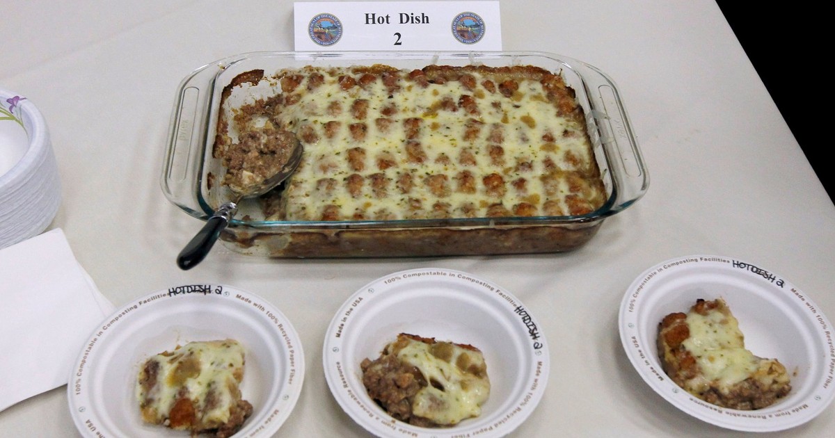 Amy Klobuchar's hot dish recipe shows how female candidates have to go to great lengths to prove