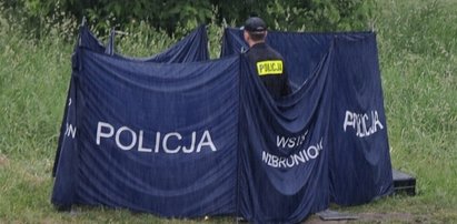 Ciało 64latka wyłowione ze stawu