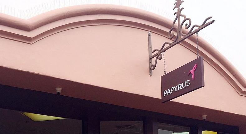 Papyrus store