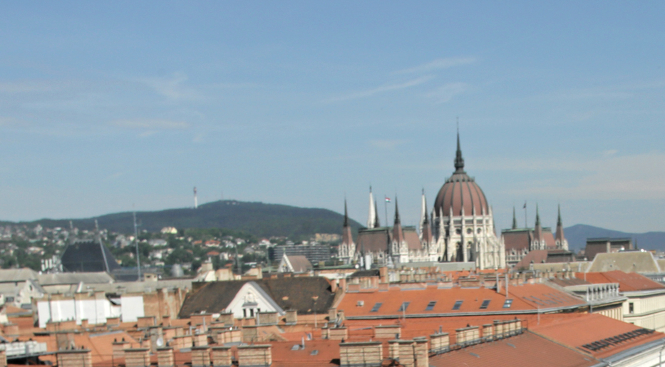 Hihetetlen milyen furcsa jelenség volt látható ma délelőtt a budapesti égbolton / Illusztráció: Northfoto