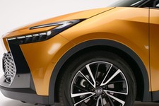 Nowy SUV Toyoty to hit. Ma silnik 2.0 i spala 3,2 l na 100 km. Cena?