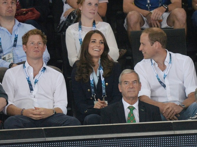 Książę Harry, księżna Catherine i książę William