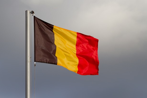 Uchodźcy śpią na ulicach belgijskich miast. W ośrodkach nie ma miejsc