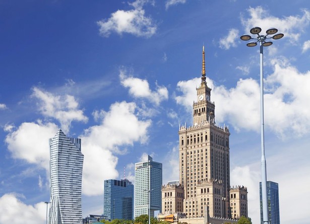 Warszawa, MBPROJEKT MaciejBledowski / Shutterstock.com