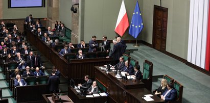 Sejm przyjął ustawę wprowadzającą tzw. Mały ZUS-u plus