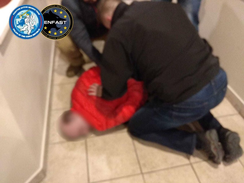 Evo kako je uhapšen Čaba Der