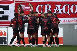 Pierwszy gol Glika w barwach Cracovii. Jagiellonia przeszła się po "Pasach" [WIDEO]