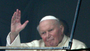 Źródła: w lipcu końcowe głosowanie w sprawie kanonizacji Jana Pawła II