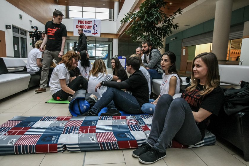 Protest medyków rozszerza się