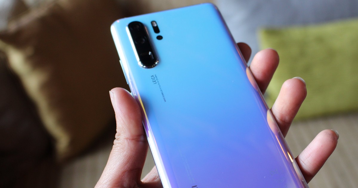 We got a preview of Huawei's new flagship smartphone, the P30 Pro