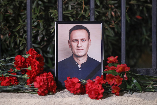 Aleksiej Nawalny. Matce i prawnikom opozycjonisty nie pozwolono wejść do kostnicy
