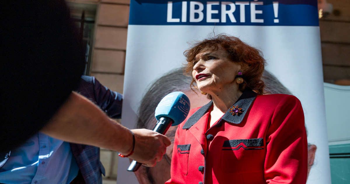 Algeria: stop immobili gratis per ambasciata francese