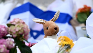 Strzelanina w Australii: kim są sprawcy ataku na plaży Bondi w Sydney, w której zginęło 16 osób?