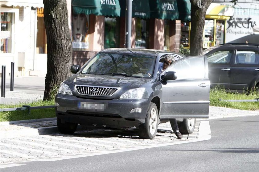 Aktor "Ojca Mateusza" zadarł z prawem. Zobacz jak