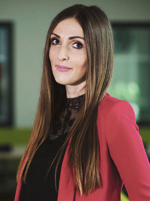 Agata Kostarz, z-ca dyrektora ds. strategii i zrównoważonego rozwoju, kierownik Działu ESG