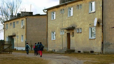 Dzieci becikowego. "To makabryczny, dziki świat"