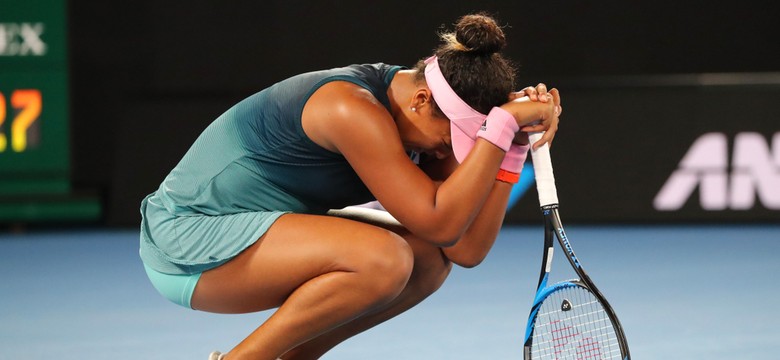 Osaka wyeliminowana przez ból pleców. Porażka Raducanu w Toronto