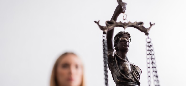 Śledztwo w sprawie Funduszu Sprawiedliwości trwa. Gdańscy śledczy zabezpieczyli 300 segregatorów