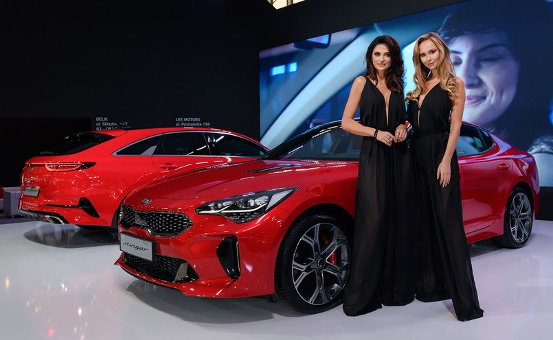 Kia Stinger GT z silnikiem 3.3 V6 T-GDI/370 KM i seryjnym napędem 4x4