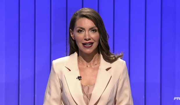 Jelena Simić, Slagalica