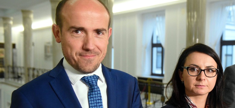 Gasiuk-Pihowicz i Budka chcieli poznać listy poparcia kandydatów do KRS. Wiceminister: To polityczna hucpa