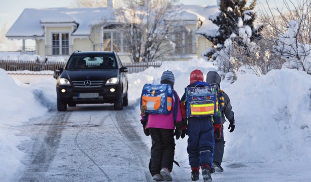 Deca u povratku iz škole - ilustracija