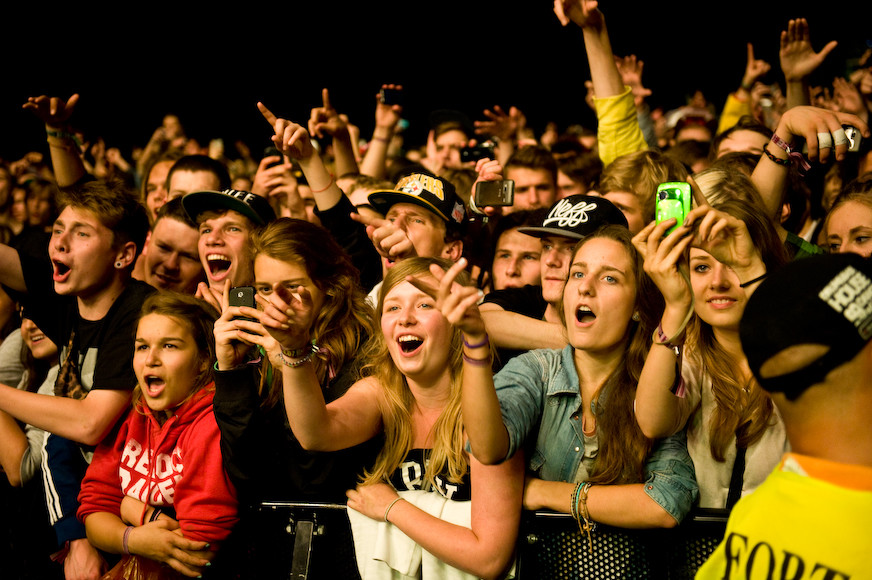 Festiwalowa publiczność (fot. Monika Stolarska / Onet)