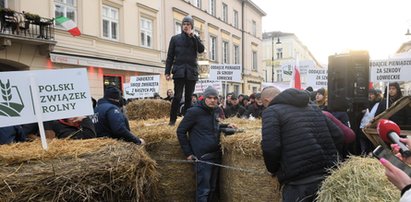 Rolnicy z AGROunii zablokowali Nowy Świat